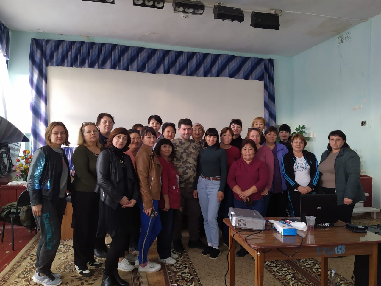 Благотворительный фонд РКК провел масштабное обучение работников социальной сферы Республики Калмыкия